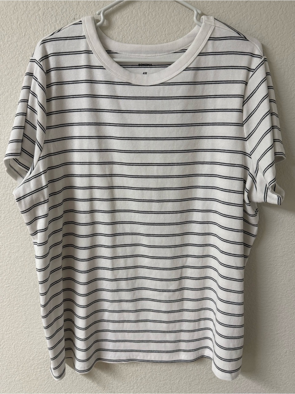 Sonoma Women's Plus Ribbed White Top with Black Stripes